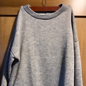 Cherish sweater - causal, cute, barely worn
